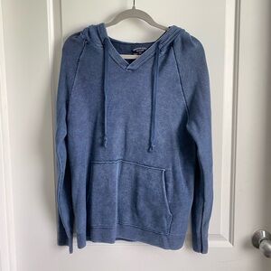 Men’s Blue Sweatshirt